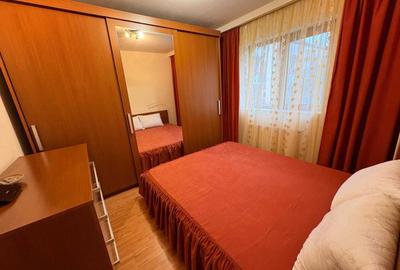 Apartament cu 3 camere semidecomandat în Girocului - 8