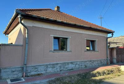 Casa de vanzare la Bors - 1