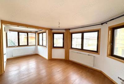 Casă cu 6 camere cu Teren 381 Mp în Prelungirea Ghencea - 3