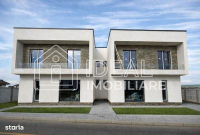 Casă cu 4 camere cu Canalizare în Șelimbăr