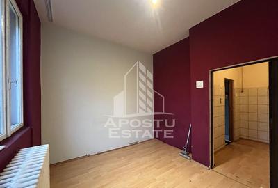 Garsoniera ideala pt Investitie,etajul 1,Blascovici - 2