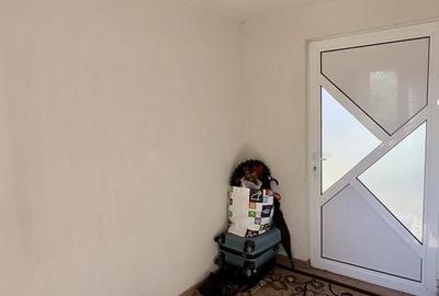 Casă cu 4 camere cu Teren 1668 Mp în Bujoreni - 15