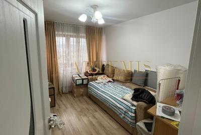 Apartament de 2 camere, decomandat, 60 mp., zona Decebal - 5