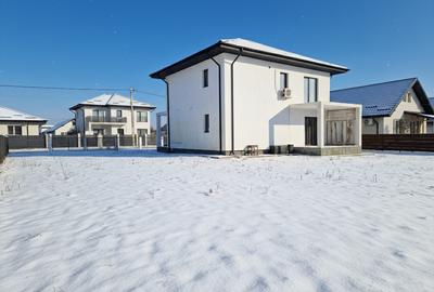 Casă individuală cu 5 camere cu Canalizare în Valea Ursului - 2