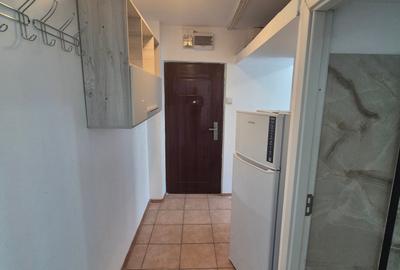 Garsonieră semidecomandată, mobilată în Micro I - 5