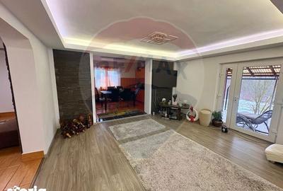 Casă cu 5 camere cu Teren 1148 Mp în Ocna Șugatag - 7