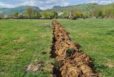 Teren de 5400 mp, în Polovragi - 1