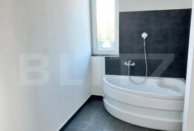 Casă cu 5 camere cu Teren 460 Mp în Sângeorgiu de Mureș - 6