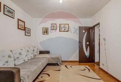 Apartament 2 camere, decomandat, parter + beci + 2 parcari =74,000 - 2