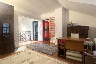 Casă cu 6 camere cu Teren 1000 Mp în Central - 14