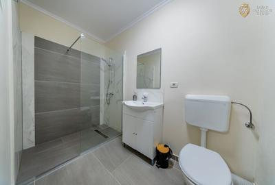 Business Industrial + Regim Hotelier - 2