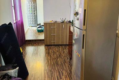 Casă cu 3 camere decomandat în Frăsinet - 6