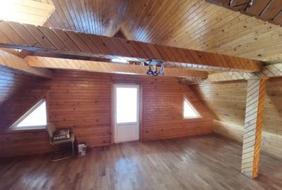 Casă cu 4 camere cu Teren 1500 Mp în Vicovu de Sus - 9