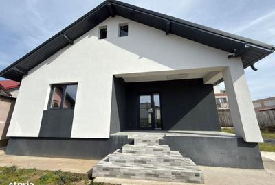 Casă cu 3 camere în Lumina - 1