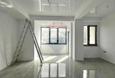 Spațiu comercial, de 45 mp, în Faleza Nord - 12