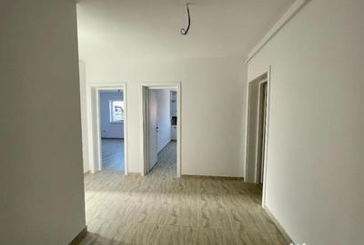 Apartament cu 2 camere decomandat în Sânpetru