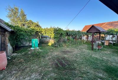 Casă cu 2 camere cu Teren 1000 Mp în Urechești - 2