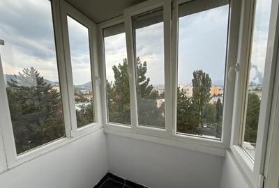 Apartament cu 2 camere semidecomandat în Micro 15 - 2