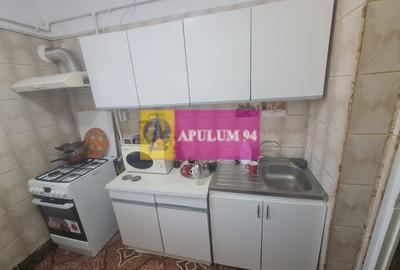 Apartament cu 3 camere de vanzare in Campina - Zona Centrala - 8