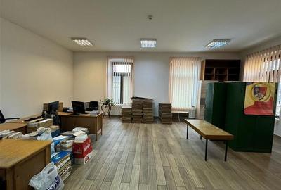 Cladire cu un aspect aparte de inchiriat in Centrul Focsaniului Cladire cu un aspect aparte de inchiriat in Centrul Focsaniului - 2