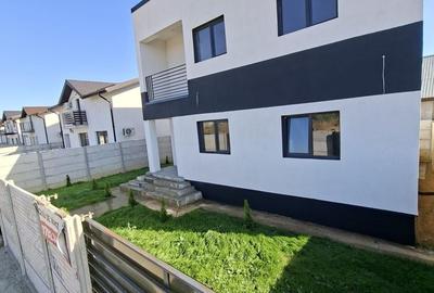 Casă individuală cu 4 camere cu Canalizare în Central - 6