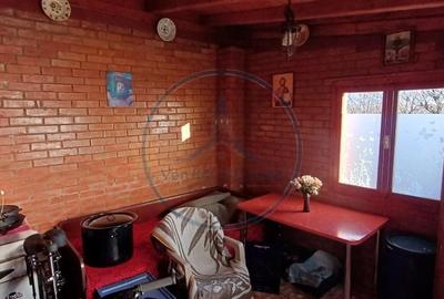 Casă cu 5 camere cu Teren 995 Mp în Unirea - 17