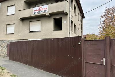 Vand imobil mare P+2,in Mun.arad,str,Poetului, st,461 mp,sc.386 mp. - 2