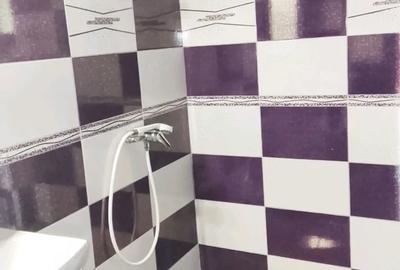 Casă cu Teren 1000 Mp în Central