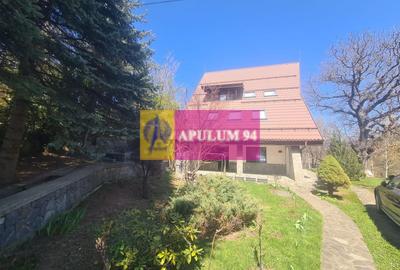 Vila de vanzare in Breaza - Zona Breaza de Sus - 2