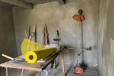 Casă cu 2 camere cu Teren 1242 Mp în Teș - 7