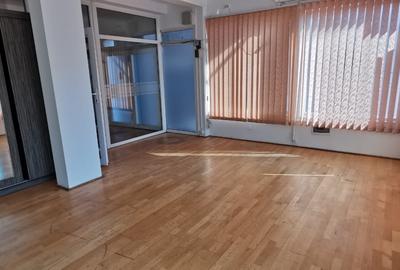Gh. Lazar - Spatii birouri - Su=144mp - Centrala proprie - 2