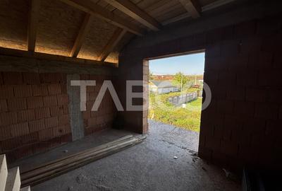 Casa individuala de vanzare constructie noua 2025 Sura Mare - 3