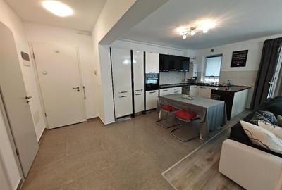 Apartament cu 3 camere decomandat, mobilat în Tractorul - 10