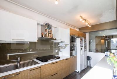 Duplex generos - 200 mp - Metrou Aparatorii Patriei - curte - 249.000EUR - 7
