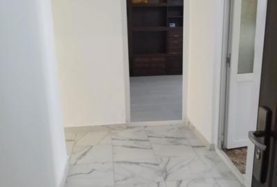 Apartament cu 3 camere decomandat în Central - 4