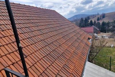 Casă individuală cu 7 camere cu Canalizare în Brebu Nou - 13