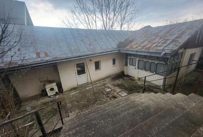 Casă cu Teren 750 Mp în Central - 7