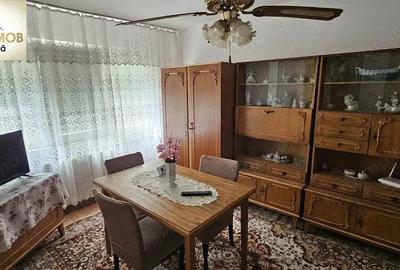 Inchiriez apartament 2 cam nedecomandat zona Moroasa - 3