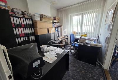 Casă cu 5 camere cu Teren 130 Mp în Luncă - 10