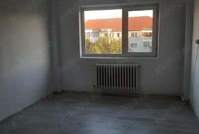 Inchiriez apartament 2 camere zona MB-uri, Slobozia