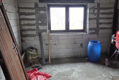 Casă în Cârcea - 2