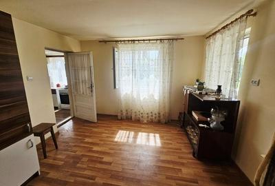 Casă cu 2 camere și teren generos, Dărmănești – Exclusivitate - 23