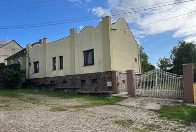 Casă individuală cu 5 camere cu Teren 2019 Mp în Exterior Sud - 2