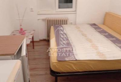 Garsoniera situata in zona Take Ionescu - 1