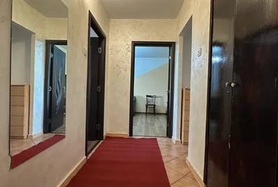 Apartament 2 camere decomandat, aproape de metrou !!! - 2