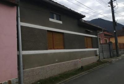 Casă cu 4 camere cu Teren 1000 Mp în Cugir - 4