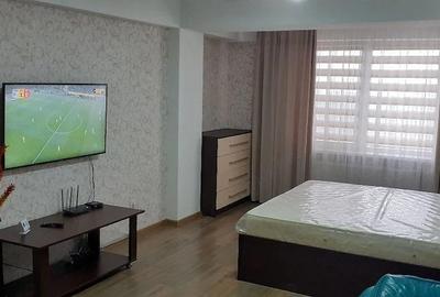 Garsonieră decomandată în Apărătorii Patriei