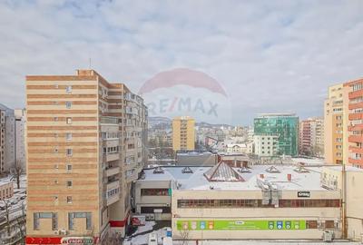 Apartament cu 2 camere semidecomandat în Florilor - 8