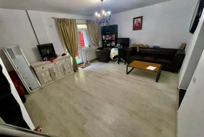 Casă cu 4 camere în Sud