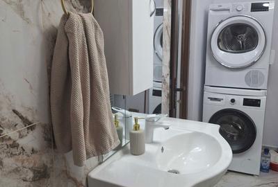 Casă cu 3 camere în Dumbrăvioara - 1